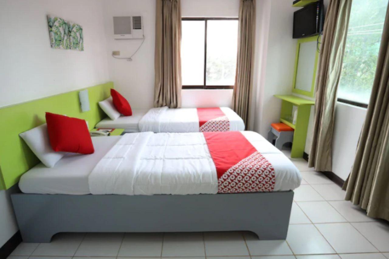Oyo 210 Apple Tree Suites Cebu Ngoại thất bức ảnh
