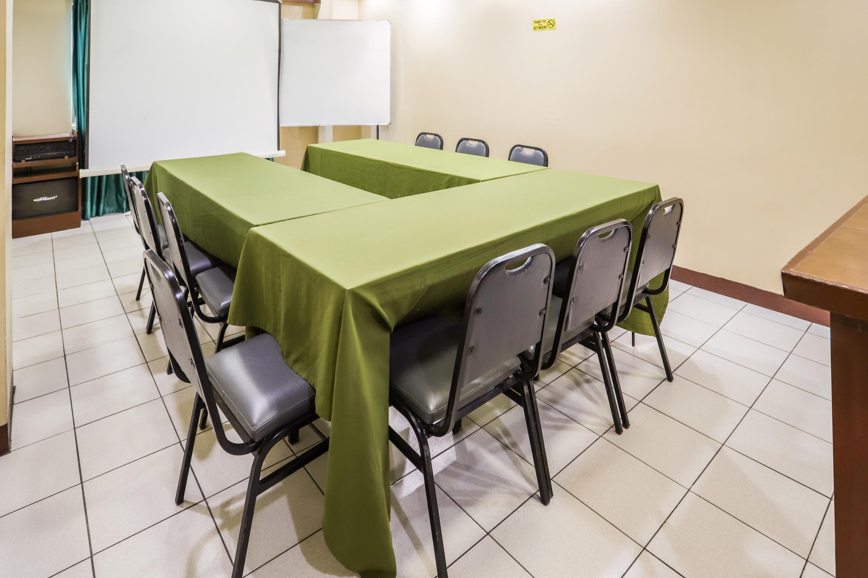 Oyo 210 Apple Tree Suites Cebu Ngoại thất bức ảnh