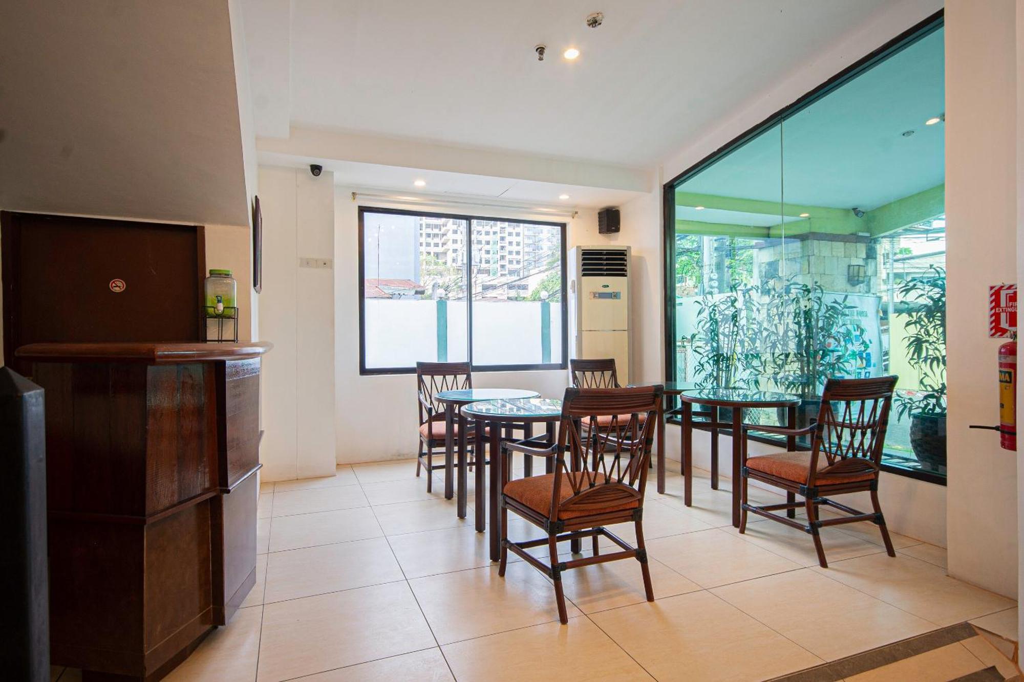 Oyo 210 Apple Tree Suites Cebu Ngoại thất bức ảnh